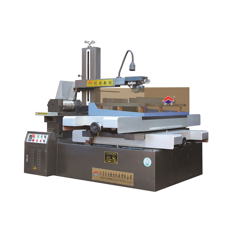 DK7763 AZ Bốn trục điều khiển đồng thời CNC Dây EDM Máy cắt tốc độ cao EDM